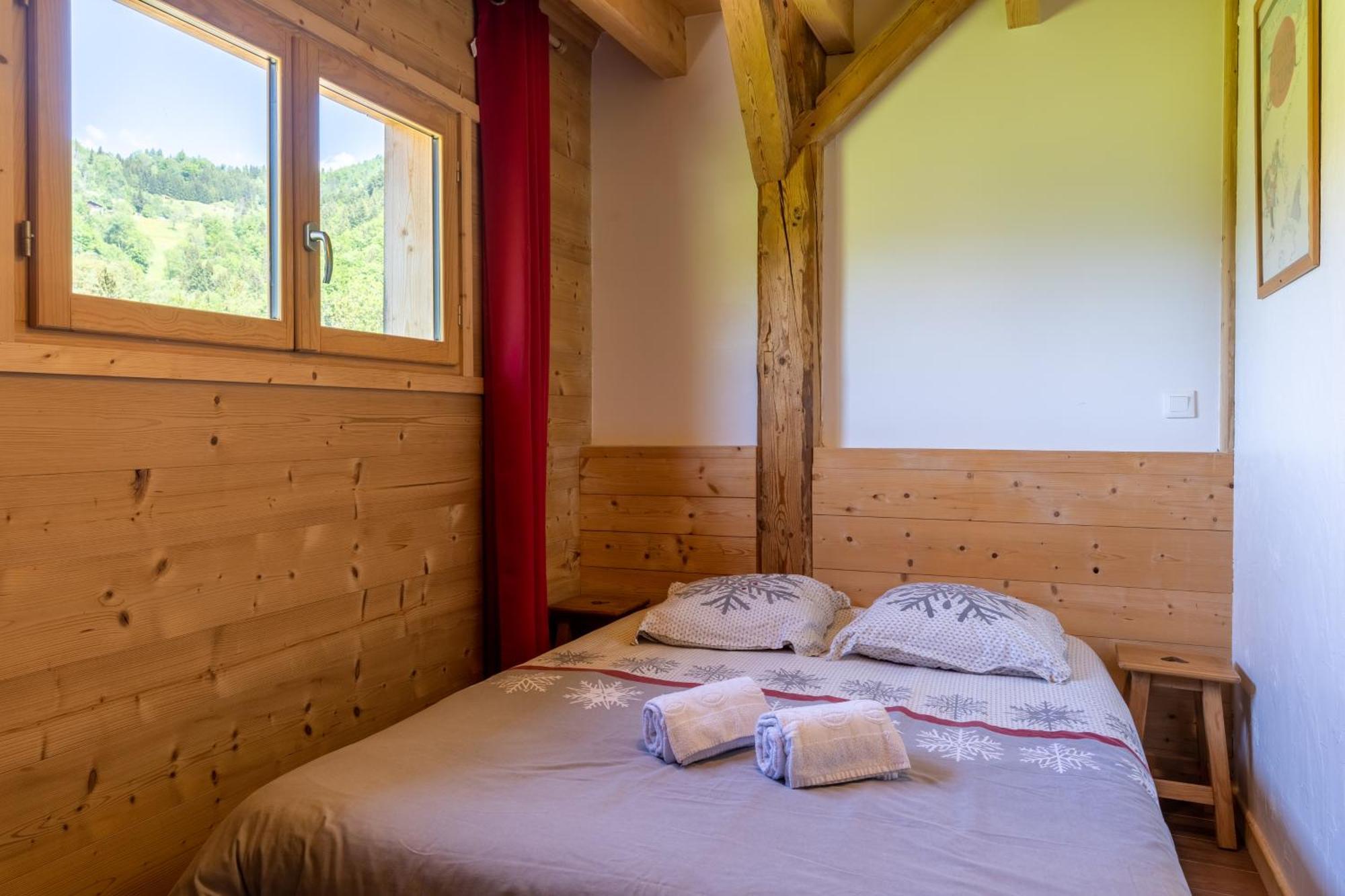Chalet D'En O Les Clefs Værelse billede